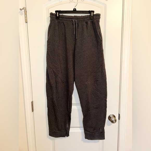 FP Movement by Free People Pants - Free People Movement grey slouchy draw string sweatpants with ankle zippers
